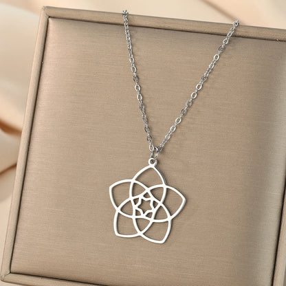 Venus Love Flower Necklace